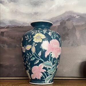 Vintage WBI Signed Chinese Porcelain Colorful Floral Vase 12 inches